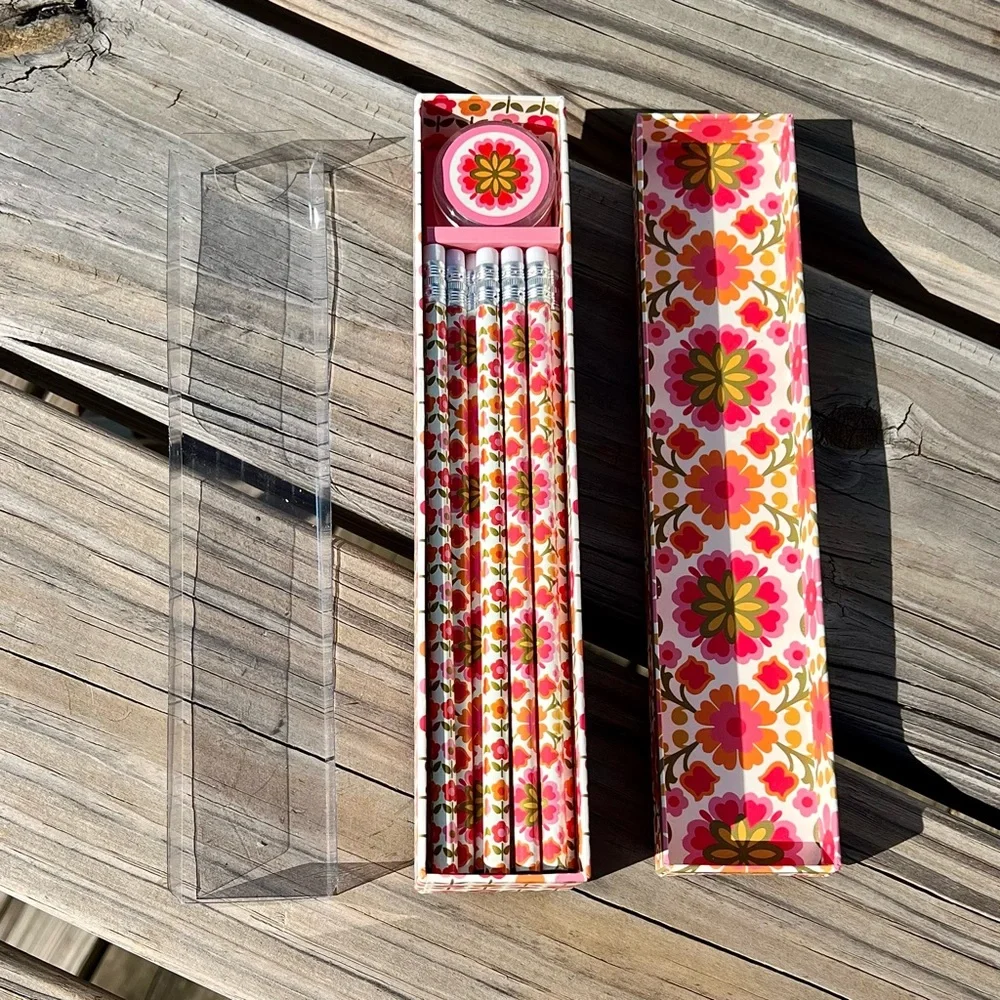 - Vera Bradley Pencil Box Folkloric Print Gift Set! NEW!